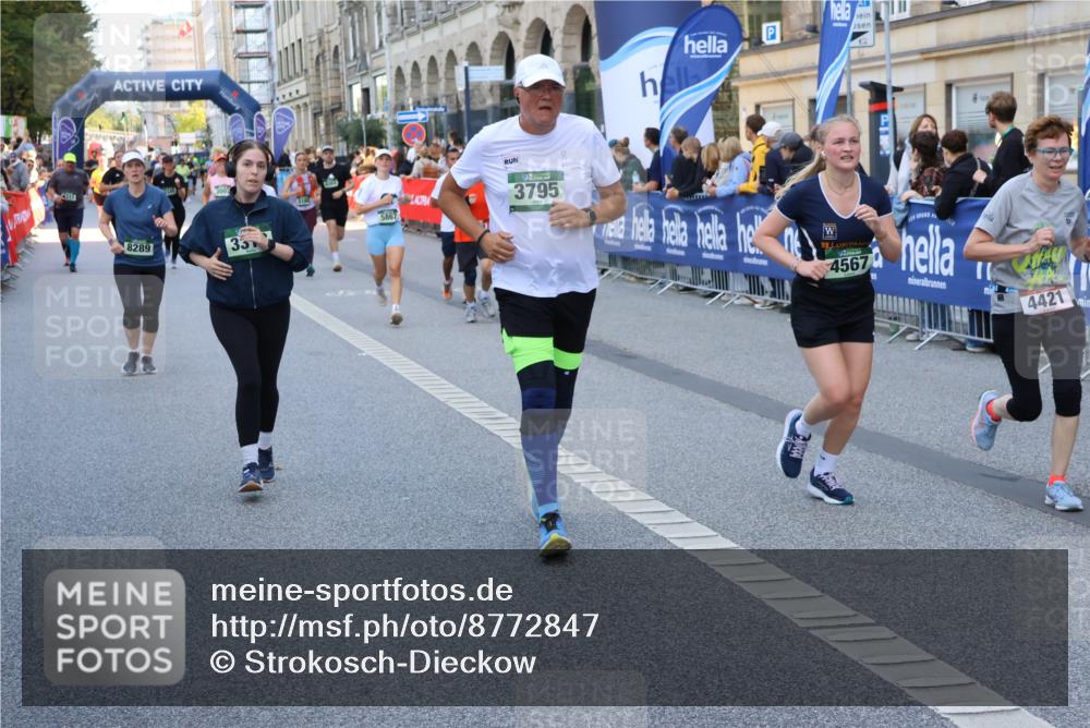 07.09.2025 - BARMER Alsterlauf Strokosch-Dieckow http://msf.ph/oto/8772847 07.09.2025 10:09:25 Ziel 2023, 2197, 2224, 2363, 2391, 2469, 2622, 2925, 3054, 3770, 4155, 4203, 4260, 4474, 4714, 4743, 4906, 4915, 5052, 5443, 6258, 8115, 8147, 8162 meine-sportfotos.de