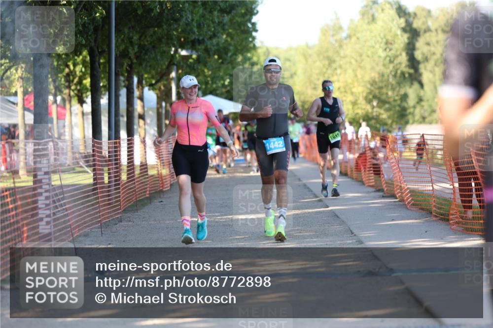 07.09.2025 - 19. Norderstedt Triathlon Michael Strokosch http://msf.ph/oto/8772898 07.09.2025 16:34:31 Laufen 914, 1442, 1581, 1613, 1619 meine-sportfotos.de
