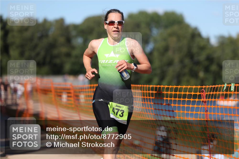 07.09.2025 - 19. Norderstedt Triathlon Michael Strokosch http://msf.ph/oto/8772905 07.09.2025 15:38:29 Laufen 377, 473, 480 meine-sportfotos.de