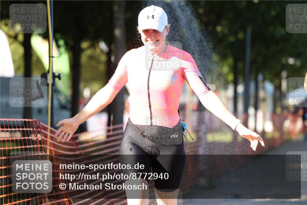 07.09.2025 - 19. Norderstedt Triathlon Michael Strokosch http://msf.ph/oto/8772940 07.09.2025 16:34:34 Laufen 914, 1442, 1619 meine-sportfotos.de