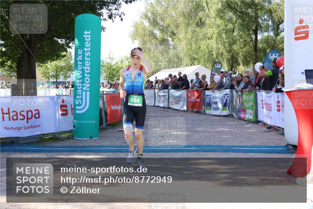 07.09.2025 - 19. Norderstedt Triathlon Zöllner http://msf.ph/oto/8772949 07.09.2025 10:53:55 Ziel 684 meine-sportfotos.de