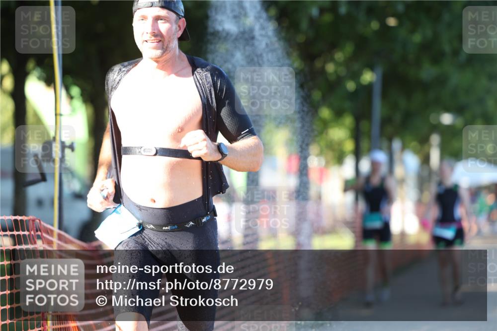 07.09.2025 - 19. Norderstedt Triathlon Michael Strokosch http://msf.ph/oto/8772979 07.09.2025 16:35:02 Laufen 1415, 1527, 1533, 1570, 1611 meine-sportfotos.de