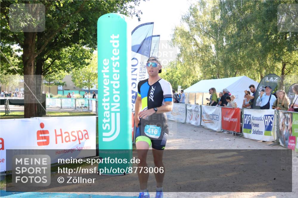 07.09.2025 - 19. Norderstedt Triathlon Zöllner http://msf.ph/oto/8773006 07.09.2025 16:51:04 Ziel 416, 1061, 1424, 1559 meine-sportfotos.de