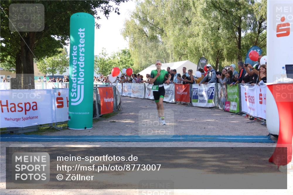 07.09.2025 - 19. Norderstedt Triathlon Zöllner http://msf.ph/oto/8773007 07.09.2025 10:54:14 Ziel 87 meine-sportfotos.de
