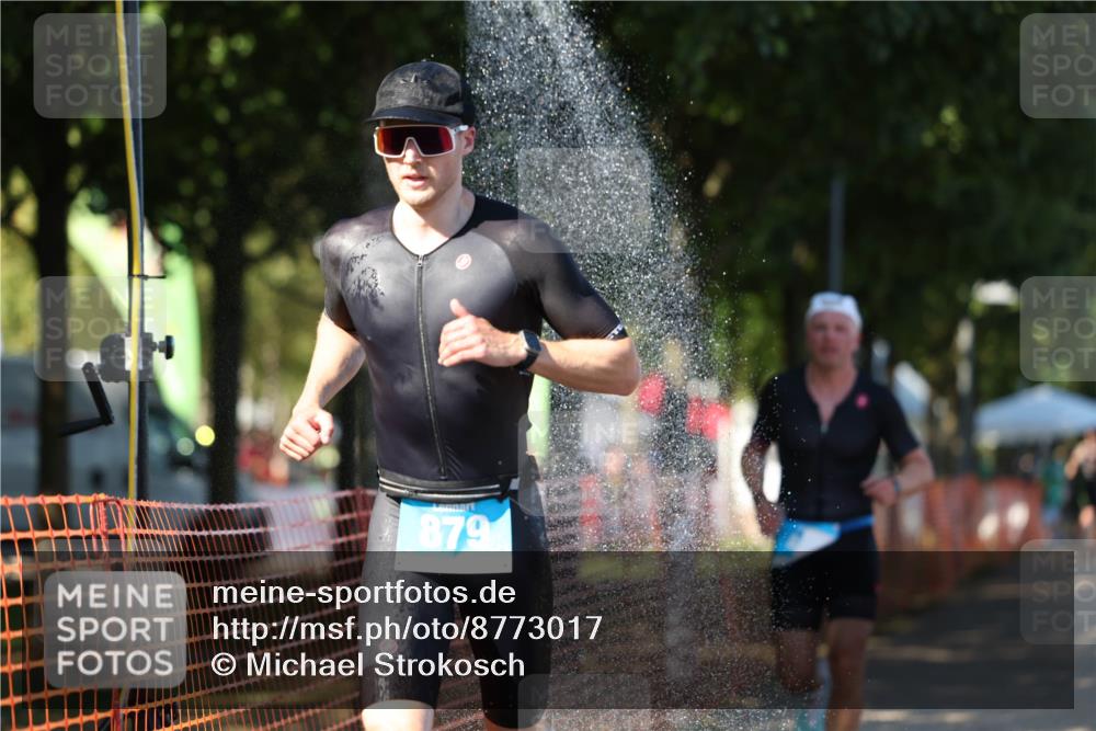 07.09.2025 - 19. Norderstedt Triathlon Michael Strokosch http://msf.ph/oto/8773017 07.09.2025 15:38:58 Laufen 411, 479 meine-sportfotos.de