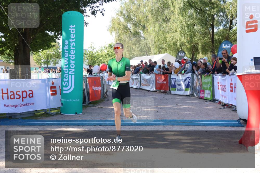 07.09.2025 - 19. Norderstedt Triathlon Zöllner http://msf.ph/oto/8773020 07.09.2025 10:54:15 Ziel 87, 93 meine-sportfotos.de