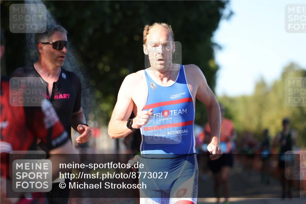07.09.2025 - 19. Norderstedt Triathlon Michael Strokosch http://msf.ph/oto/8773027 07.09.2025 16:35:23 Laufen 362, 387, 390, 526, 1064, 1429, 1455, 1600, 1616 meine-sportfotos.de