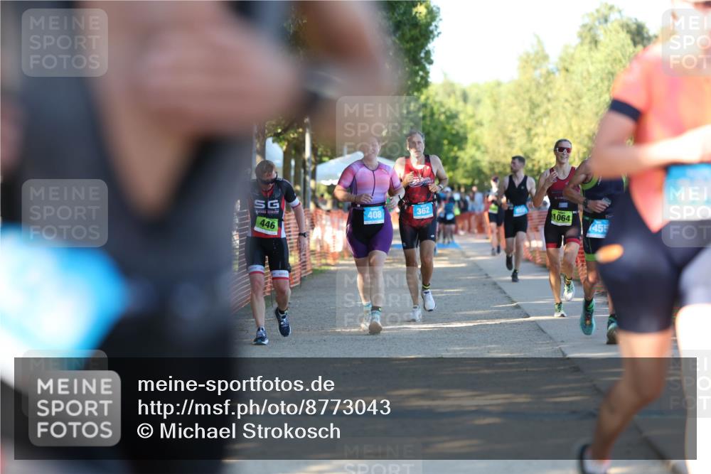 07.09.2025 - 19. Norderstedt Triathlon Michael Strokosch http://msf.ph/oto/8773043 07.09.2025 16:35:27 Laufen 362, 387, 390, 408, 446, 526, 889, 945, 1064, 1429, 1455 meine-sportfotos.de