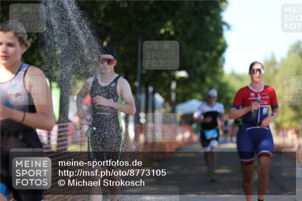 07.09.2025 - 19. Norderstedt Triathlon Michael Strokosch http://msf.ph/oto/8773105 07.09.2025 15:39:10 Laufen 449, 1480, 1498 meine-sportfotos.de