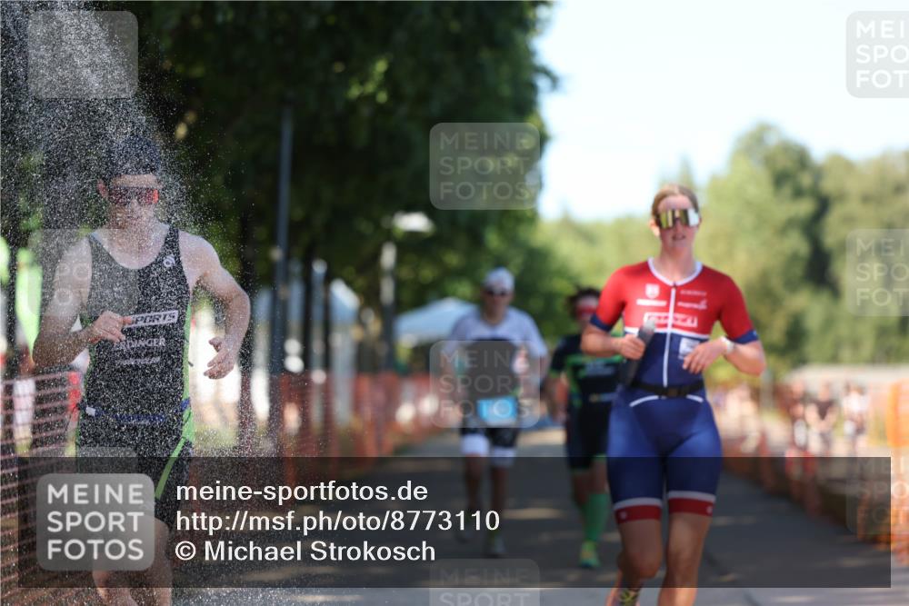 07.09.2025 - 19. Norderstedt Triathlon Michael Strokosch http://msf.ph/oto/8773110 07.09.2025 15:39:11 Laufen 449, 469, 1480, 1498 meine-sportfotos.de
