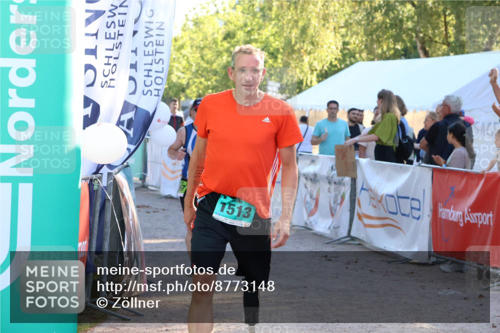 07.09.2025 - 19. Norderstedt Triathlon Zöllner http://msf.ph/oto/8773148 07.09.2025 16:51:56 Ziel 1084, 1092, 1513, 1567 meine-sportfotos.de