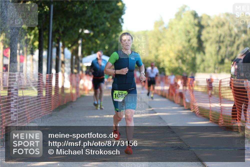 07.09.2025 - 19. Norderstedt Triathlon Michael Strokosch http://msf.ph/oto/8773156 07.09.2025 16:36:03 Laufen 482, 1058, 1085, 1588, 1628 meine-sportfotos.de
