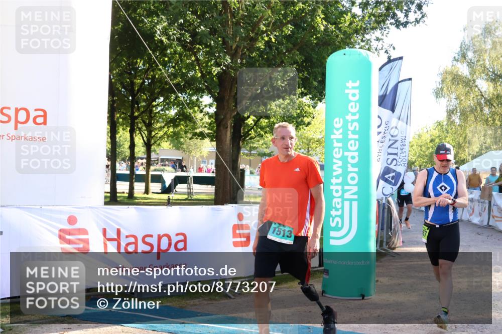07.09.2025 - 19. Norderstedt Triathlon Zöllner http://msf.ph/oto/8773207 07.09.2025 16:51:59 Ziel 431, 1084, 1092, 1513, 1567 meine-sportfotos.de