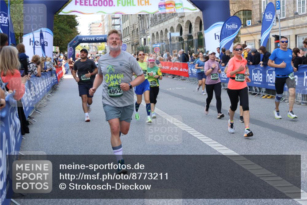07.09.2025 - BARMER Alsterlauf Strokosch-Dieckow http://msf.ph/oto/8773211 07.09.2025 10:09:21 Ziel 2023, 2197, 2224, 2363, 2391, 2622, 2925, 3054, 3770, 4155, 4203, 4260, 4474, 4522, 4714, 4743, 4906, 4915, 5052, 5443, 5519, 5533, 5821, 6190, 6258, 8115, 8147, 8162 meine-sportfotos.de