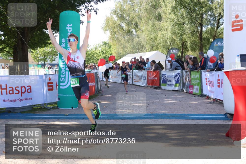 07.09.2025 - 19. Norderstedt Triathlon Zöllner http://msf.ph/oto/8773236 07.09.2025 10:55:56 Ziel 637, 661, 680 meine-sportfotos.de