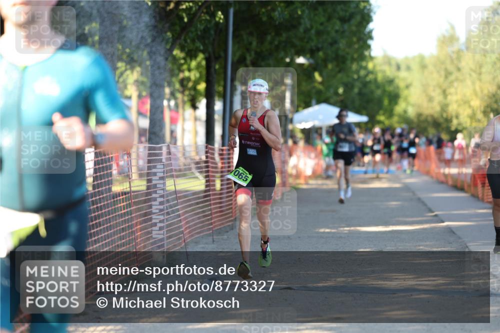 07.09.2025 - 19. Norderstedt Triathlon Michael Strokosch http://msf.ph/oto/8773327 07.09.2025 16:36:53 Laufen 530, 937, 1065, 1084, 1424 meine-sportfotos.de