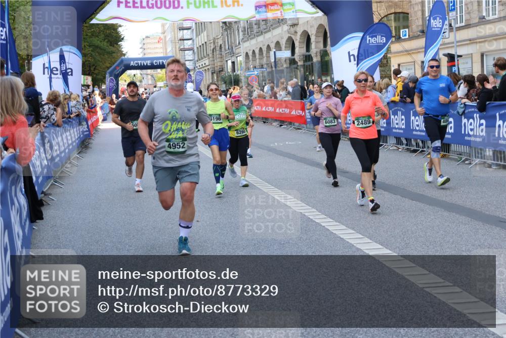 07.09.2025 - BARMER Alsterlauf Strokosch-Dieckow http://msf.ph/oto/8773329 07.09.2025 10:09:21 Ziel 2023, 2197, 2224, 2363, 2391, 2622, 2925, 3054, 3770, 4155, 4203, 4260, 4474, 4522, 4714, 4743, 4906, 4915, 5052, 5443, 5519, 5533, 5821, 6190, 6258, 8115, 8147, 8162 meine-sportfotos.de