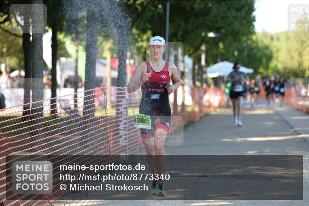 07.09.2025 - 19. Norderstedt Triathlon Michael Strokosch http://msf.ph/oto/8773340 07.09.2025 16:36:54 Laufen 530, 937, 1065, 1424 meine-sportfotos.de