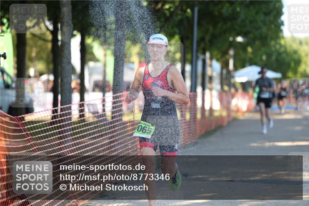 07.09.2025 - 19. Norderstedt Triathlon Michael Strokosch http://msf.ph/oto/8773346 07.09.2025 16:36:54 Laufen 530, 937, 1065, 1424 meine-sportfotos.de