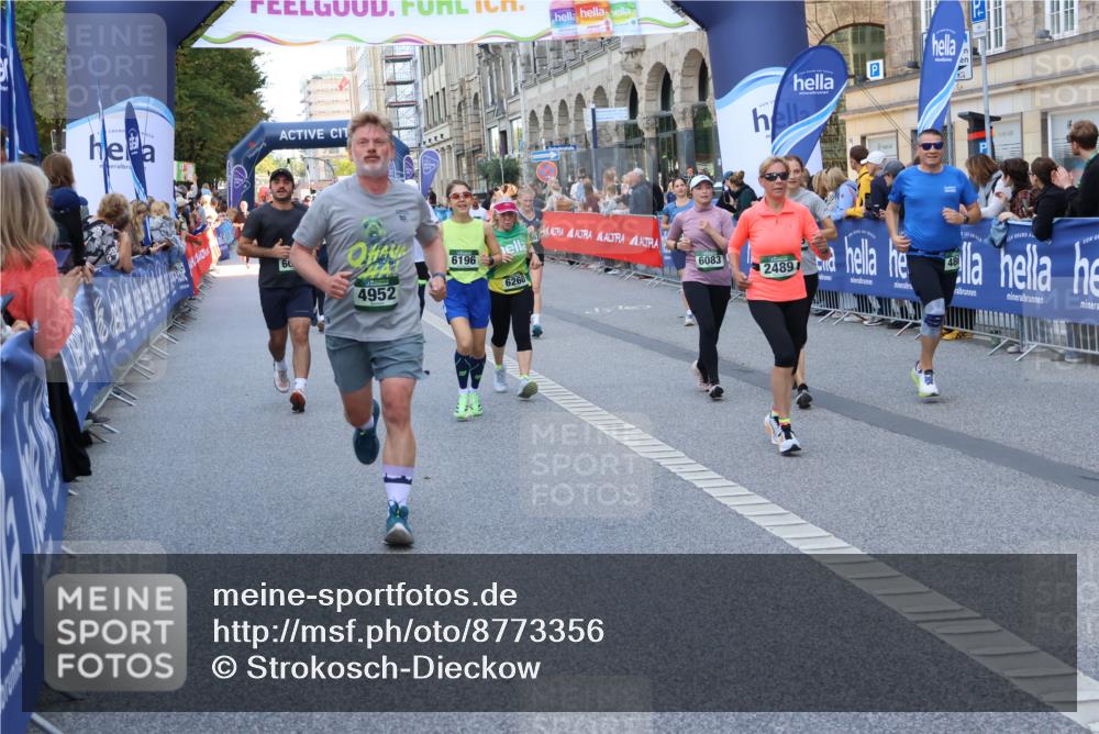07.09.2025 - BARMER Alsterlauf Strokosch-Dieckow http://msf.ph/oto/8773356 07.09.2025 10:09:20 Ziel 2023, 2197, 2224, 2363, 2391, 2622, 2925, 3054, 3770, 4155, 4203, 4260, 4474, 4522, 4714, 4743, 4906, 4915, 5052, 5443, 5519, 5533, 5821, 6190, 6258, 8115, 8147, 8162 meine-sportfotos.de