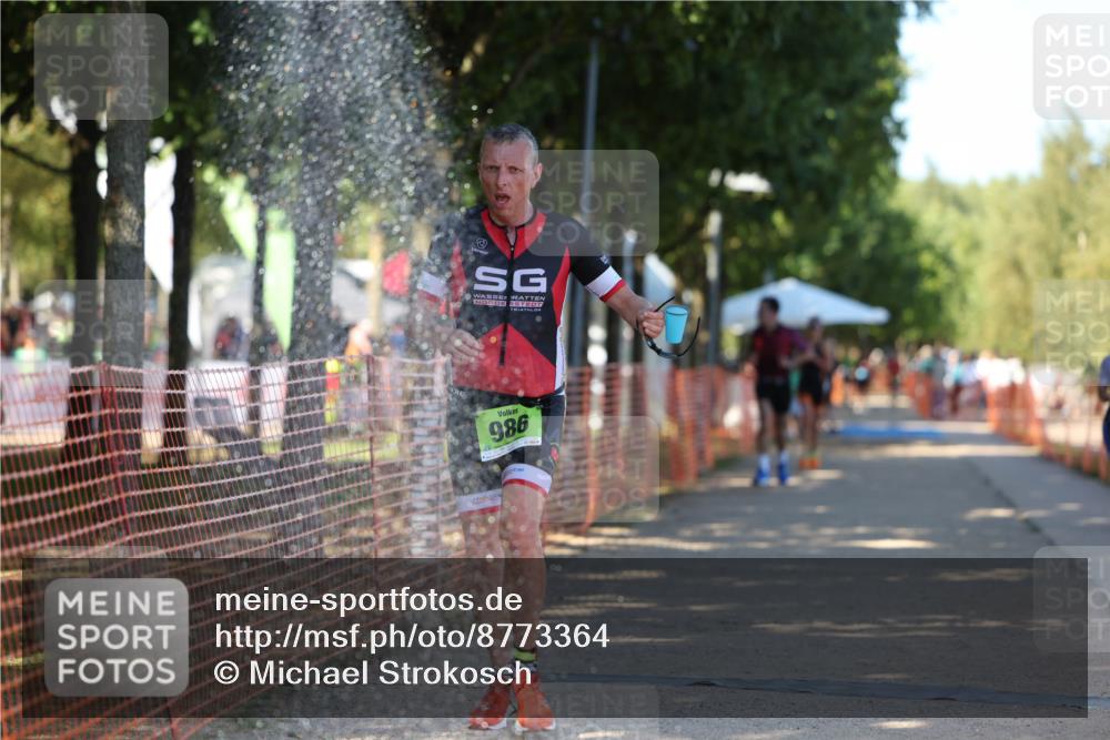 07.09.2025 - 19. Norderstedt Triathlon Michael Strokosch http://msf.ph/oto/8773364 07.09.2025 15:39:33 Laufen 478, 896, 1500 meine-sportfotos.de