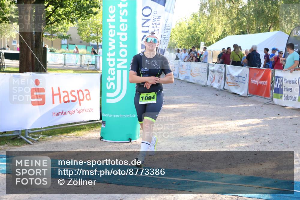 07.09.2025 - 19. Norderstedt Triathlon Zöllner http://msf.ph/oto/8773386 07.09.2025 16:52:50 Ziel 1094 meine-sportfotos.de