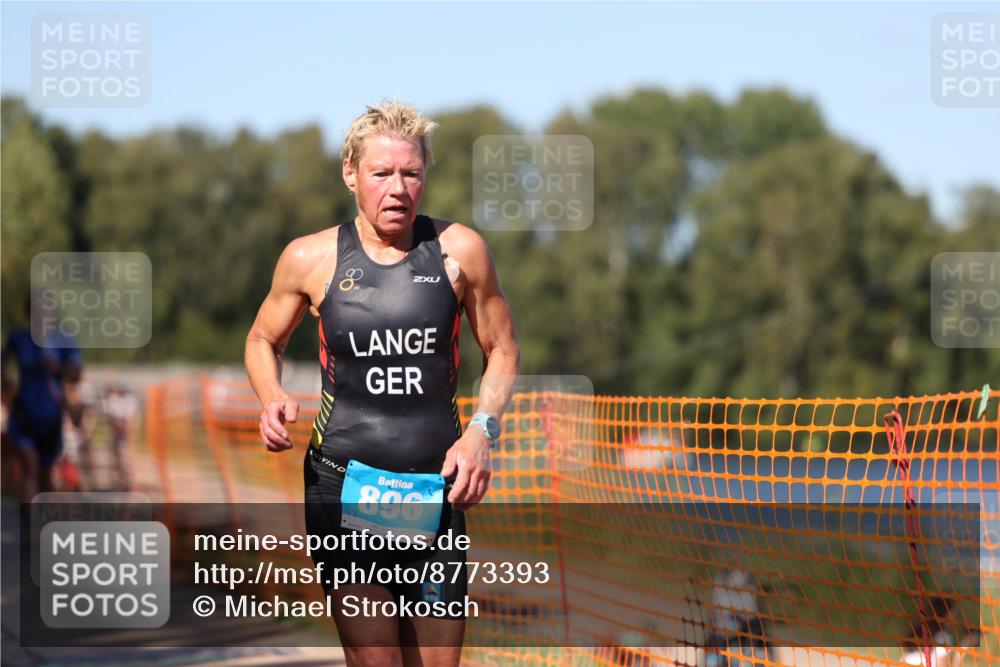 07.09.2025 - 19. Norderstedt Triathlon Michael Strokosch http://msf.ph/oto/8773393 07.09.2025 15:39:35 Laufen 478, 896, 1434 meine-sportfotos.de