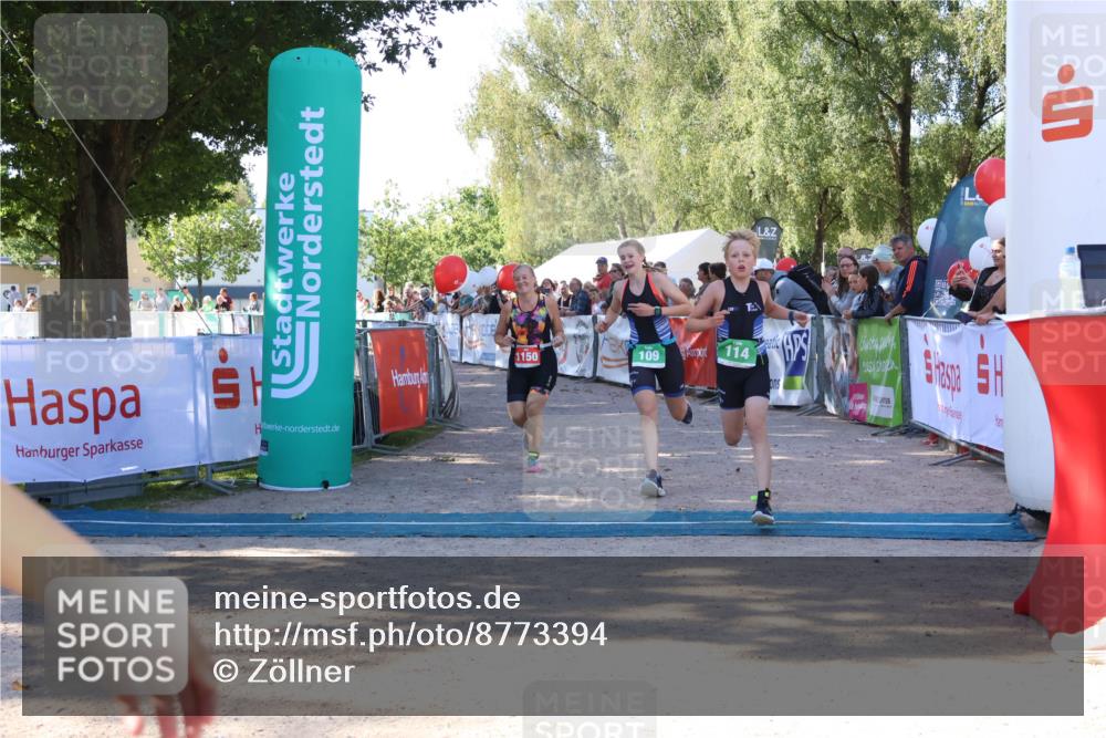 07.09.2025 - 19. Norderstedt Triathlon Zöllner http://msf.ph/oto/8773394 07.09.2025 10:56:27 Ziel 109, 114, 668, 1150 meine-sportfotos.de