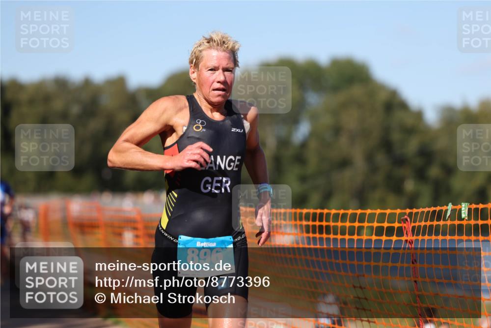 07.09.2025 - 19. Norderstedt Triathlon Michael Strokosch http://msf.ph/oto/8773396 07.09.2025 15:39:35 Laufen 478, 896, 1434 meine-sportfotos.de