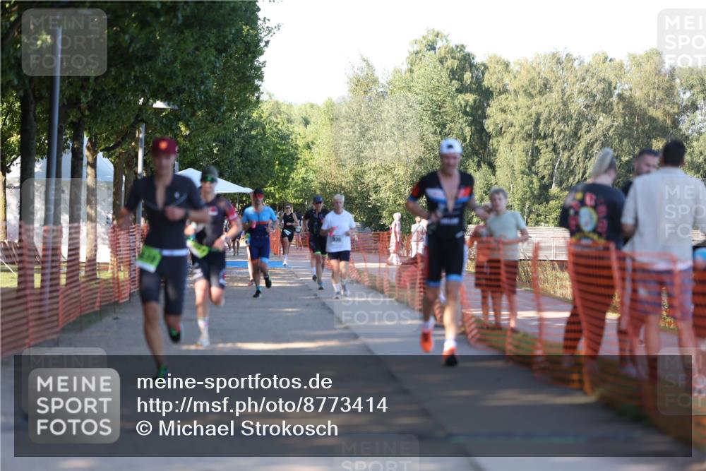 07.09.2025 - 19. Norderstedt Triathlon Michael Strokosch http://msf.ph/oto/8773414 07.09.2025 16:37:12 Laufen 402, 414, 938, 1051, 1417, 1610 meine-sportfotos.de