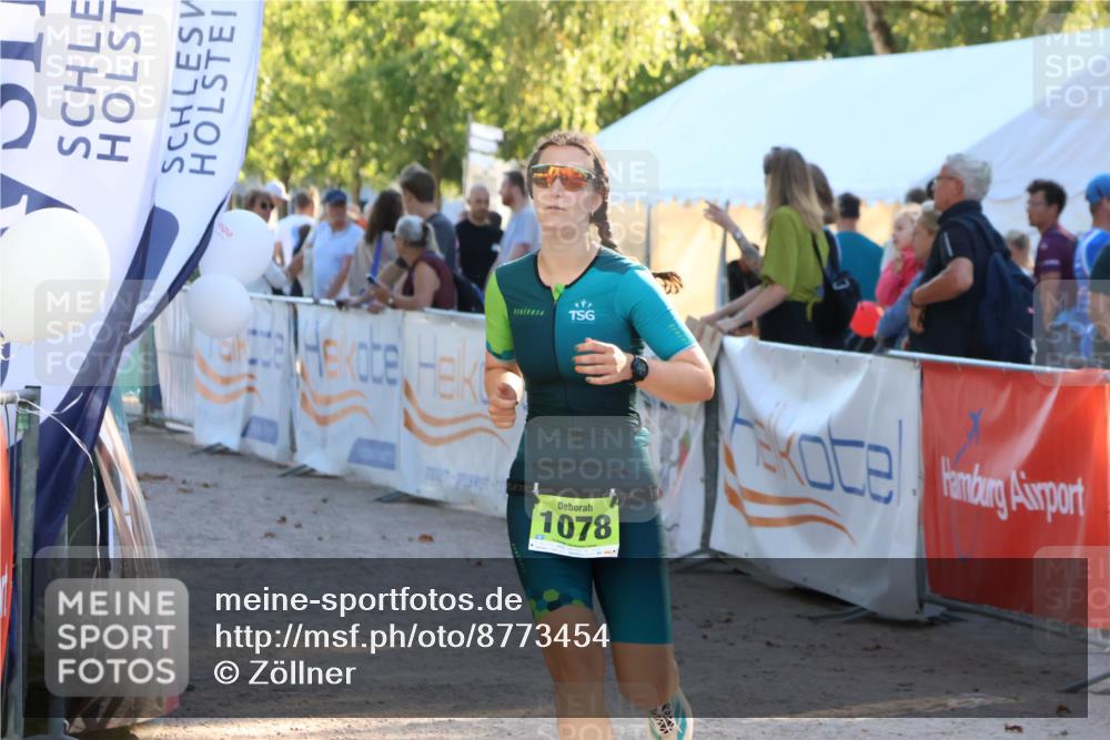 07.09.2025 - 19. Norderstedt Triathlon Zöllner http://msf.ph/oto/8773454 07.09.2025 16:53:02 Ziel 1046, 1078 meine-sportfotos.de