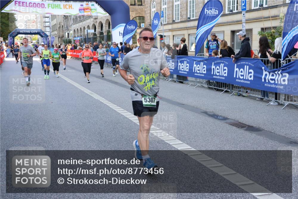 07.09.2025 - BARMER Alsterlauf Strokosch-Dieckow http://msf.ph/oto/8773456 07.09.2025 10:09:19 Ziel 2023, 2197, 2224, 2363, 2391, 2622, 2925, 3770, 4155, 4203, 4260, 4435, 4474, 4522, 4714, 4743, 4906, 4915, 5052, 5131, 5443, 5519, 5533, 5821, 6190, 6258 meine-sportfotos.de