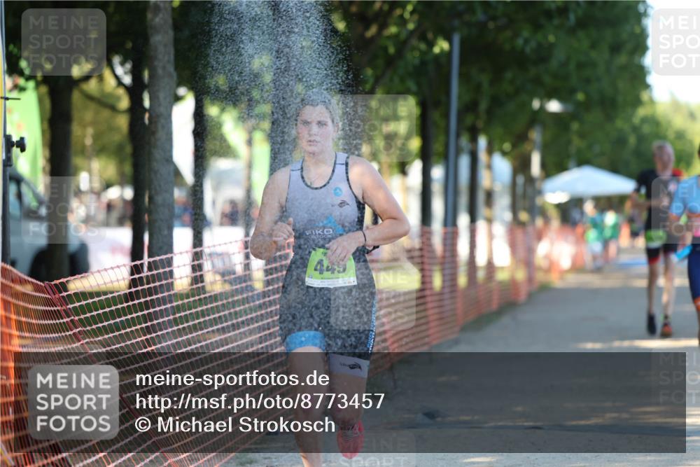 07.09.2025 - 19. Norderstedt Triathlon Michael Strokosch http://msf.ph/oto/8773457 07.09.2025 16:37:20 Laufen 425, 931, 936, 1051, 1095, 1556 meine-sportfotos.de