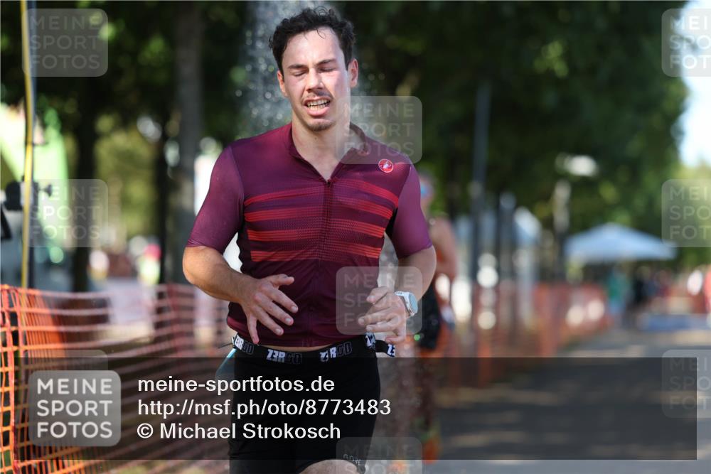 07.09.2025 - 19. Norderstedt Triathlon Michael Strokosch http://msf.ph/oto/8773483 07.09.2025 15:39:41 Laufen 478, 1434 meine-sportfotos.de