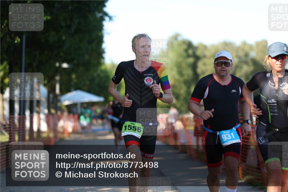 07.09.2025 - 19. Norderstedt Triathlon Michael Strokosch http://msf.ph/oto/8773498 07.09.2025 16:37:25 Laufen 425, 931, 936, 1095, 1556 meine-sportfotos.de