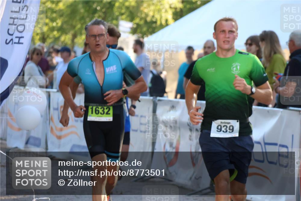 07.09.2025 - 19. Norderstedt Triathlon Zöllner http://msf.ph/oto/8773501 07.09.2025 16:53:10 Ziel 939, 1632 meine-sportfotos.de