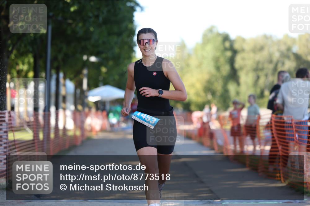 07.09.2025 - 19. Norderstedt Triathlon Michael Strokosch http://msf.ph/oto/8773518 07.09.2025 16:37:30 Laufen  meine-sportfotos.de