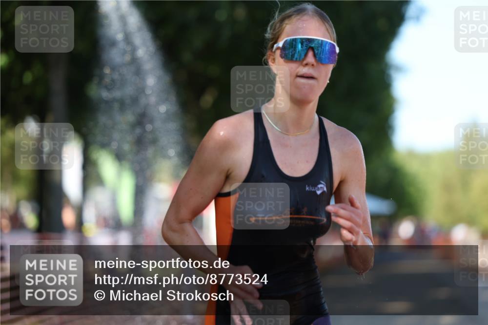 07.09.2025 - 19. Norderstedt Triathlon Michael Strokosch http://msf.ph/oto/8773524 07.09.2025 15:39:43 Laufen 1434 meine-sportfotos.de