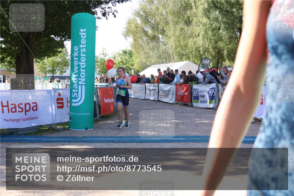07.09.2025 - 19. Norderstedt Triathlon Zöllner http://msf.ph/oto/8773545 07.09.2025 10:57:01 Ziel 131, 651 meine-sportfotos.de