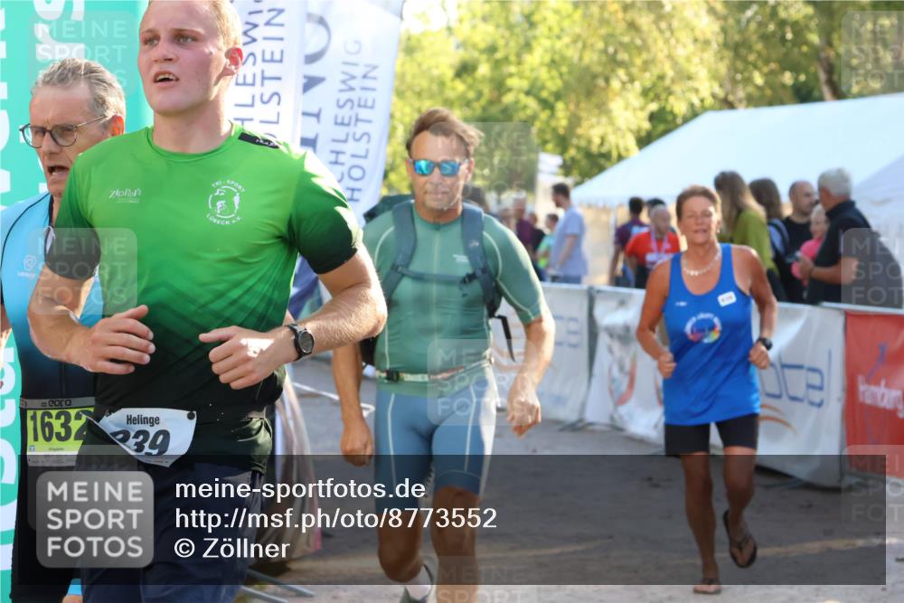 07.09.2025 - 19. Norderstedt Triathlon Zöllner http://msf.ph/oto/8773552 07.09.2025 16:53:12 Ziel 939, 1632 meine-sportfotos.de