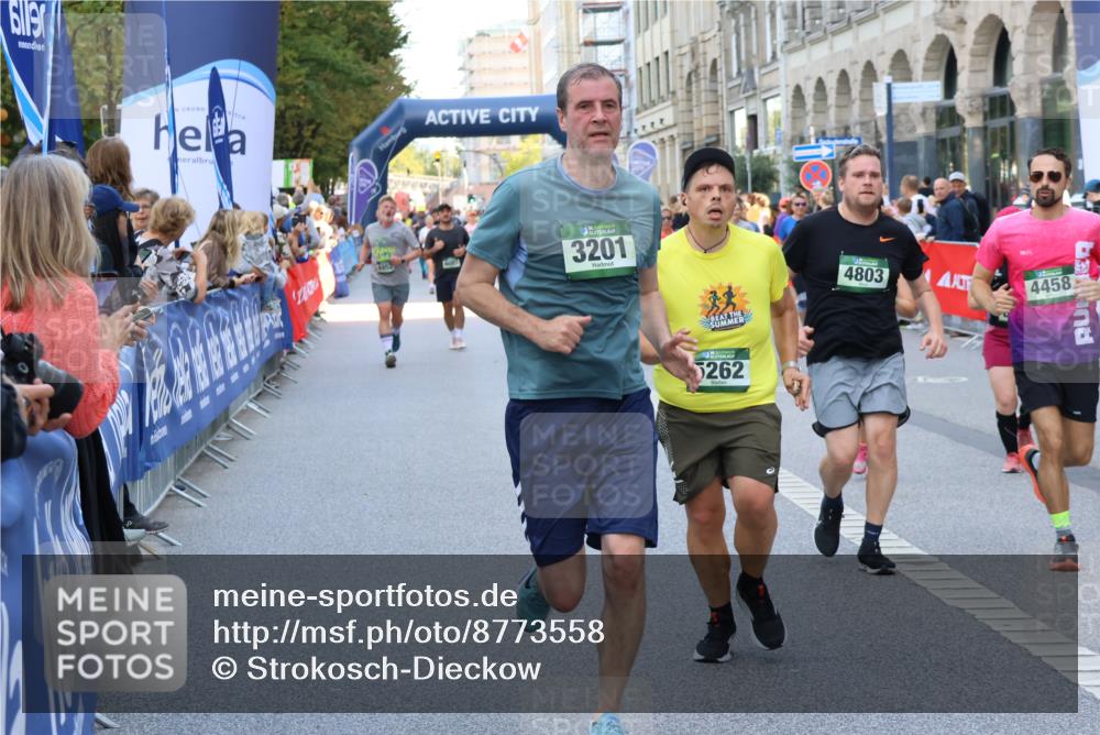 07.09.2025 - BARMER Alsterlauf Strokosch-Dieckow http://msf.ph/oto/8773558 07.09.2025 10:09:14 Ziel 2224, 2363, 2391, 2925, 3770, 4155, 4203, 4296, 4435, 4474, 4522, 4714, 4743, 4906, 4915, 5052, 5131, 5443, 5519, 5533, 5821, 6190, 6258 meine-sportfotos.de