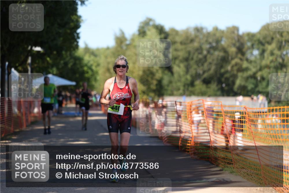 07.09.2025 - 19. Norderstedt Triathlon Michael Strokosch http://msf.ph/oto/8773586 07.09.2025 15:40:11 Laufen 440, 463, 1466 meine-sportfotos.de