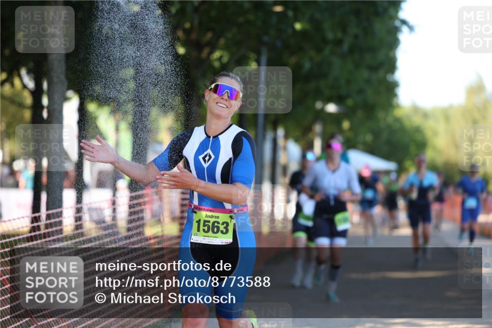 07.09.2025 - 19. Norderstedt Triathlon Michael Strokosch http://msf.ph/oto/8773588 07.09.2025 16:37:50 Laufen 529, 947, 1068, 1094, 1454, 1563, 1607 meine-sportfotos.de