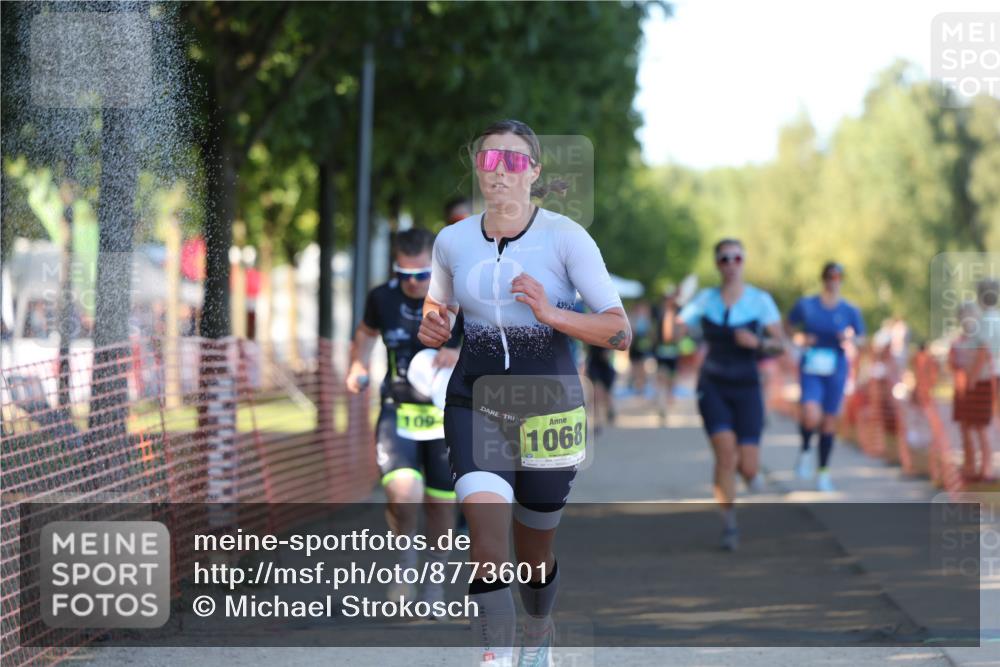 07.09.2025 - 19. Norderstedt Triathlon Michael Strokosch http://msf.ph/oto/8773601 07.09.2025 16:37:52 Laufen 529, 947, 1068, 1094, 1454, 1470, 1563, 1607 meine-sportfotos.de