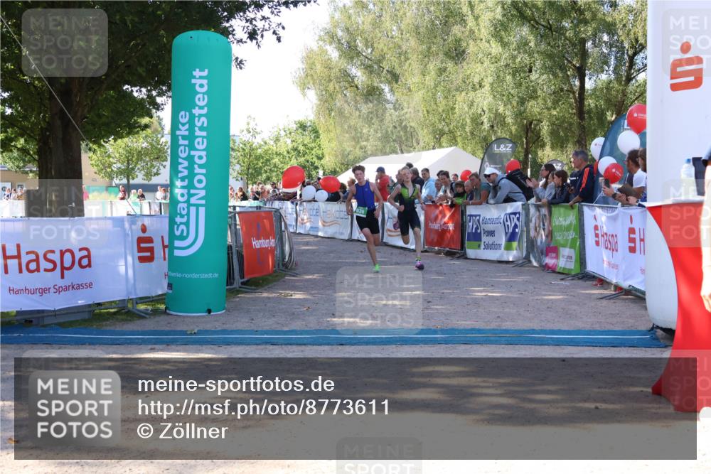 07.09.2025 - 19. Norderstedt Triathlon Zöllner http://msf.ph/oto/8773611 07.09.2025 10:57:31 Ziel 58, 126, 636 meine-sportfotos.de