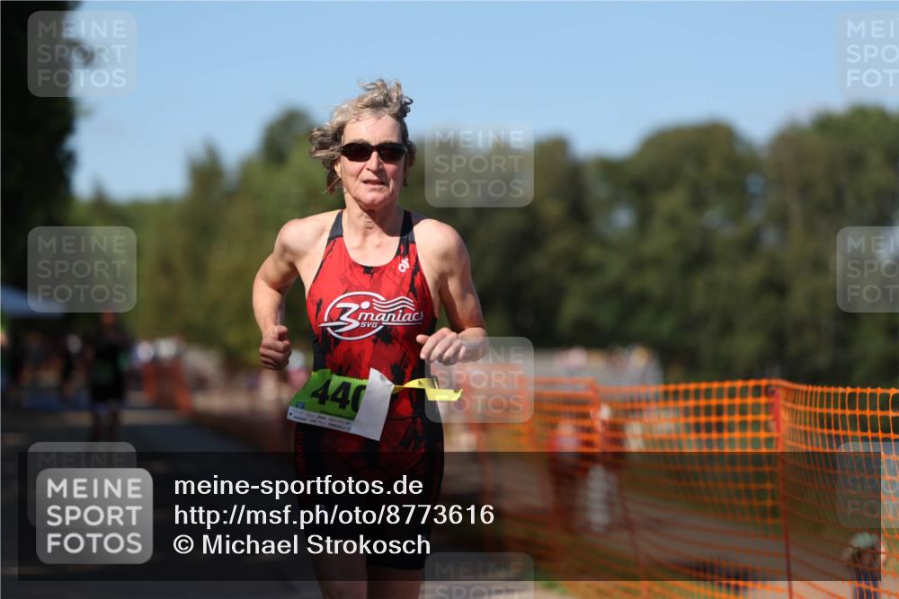 07.09.2025 - 19. Norderstedt Triathlon Michael Strokosch http://msf.ph/oto/8773616 07.09.2025 15:40:13 Laufen 440, 463, 1466 meine-sportfotos.de