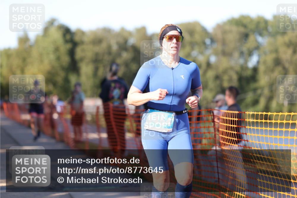 07.09.2025 - 19. Norderstedt Triathlon Michael Strokosch http://msf.ph/oto/8773645 07.09.2025 16:37:58 Laufen 453, 529, 923, 1046, 1454, 1470, 1554, 1607 meine-sportfotos.de