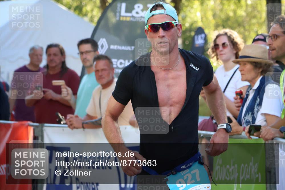 07.09.2025 - 19. Norderstedt Triathlon Zöllner http://msf.ph/oto/8773663 07.09.2025 16:53:30 Ziel 927 meine-sportfotos.de
