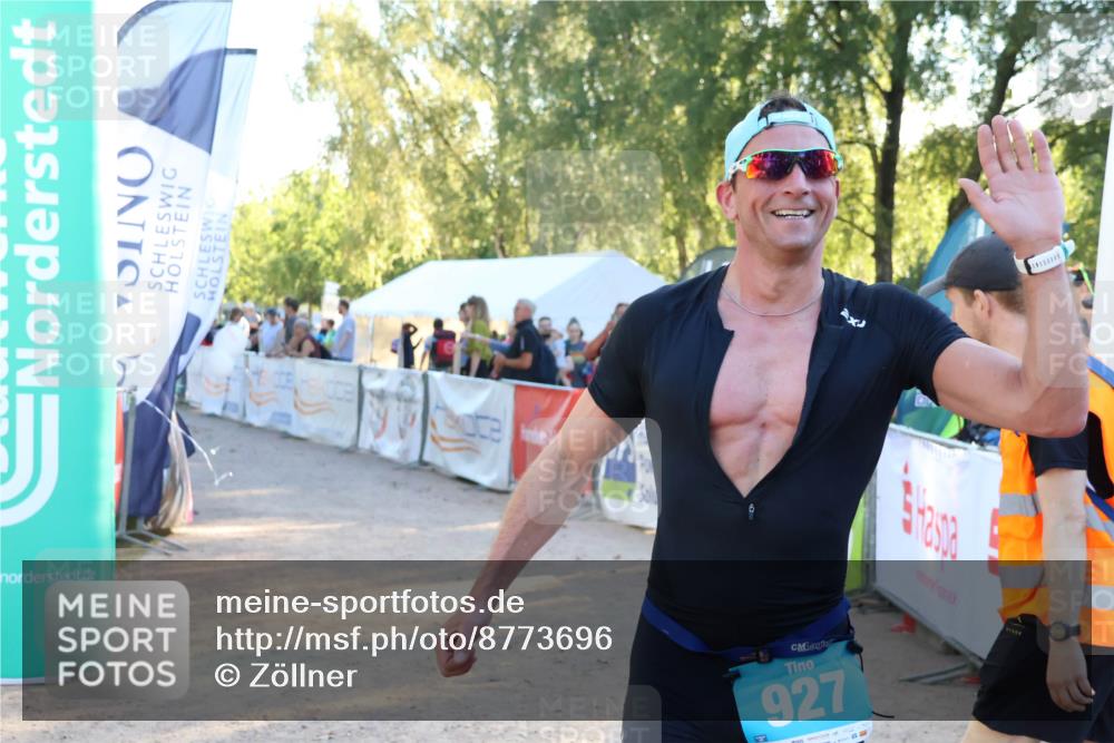 07.09.2025 - 19. Norderstedt Triathlon Zöllner http://msf.ph/oto/8773696 07.09.2025 16:53:31 Ziel 927 meine-sportfotos.de