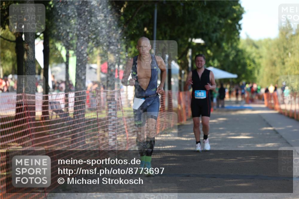 07.09.2025 - 19. Norderstedt Triathlon Michael Strokosch http://msf.ph/oto/8773697 07.09.2025 15:40:44 Laufen 363 meine-sportfotos.de